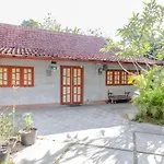 Omah Nggunung Cafe & Homestay